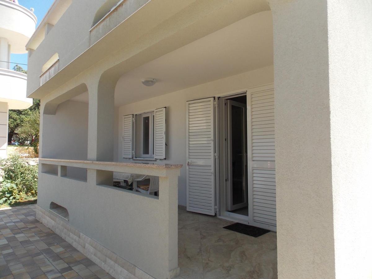 Apartments Fila Novalja Kültér fotó
